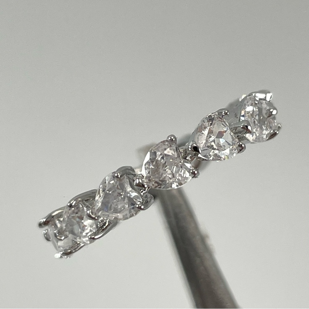 Stunning Trendy Heart Cut Eternity Band White Diamond CZ Silver Plated Ring